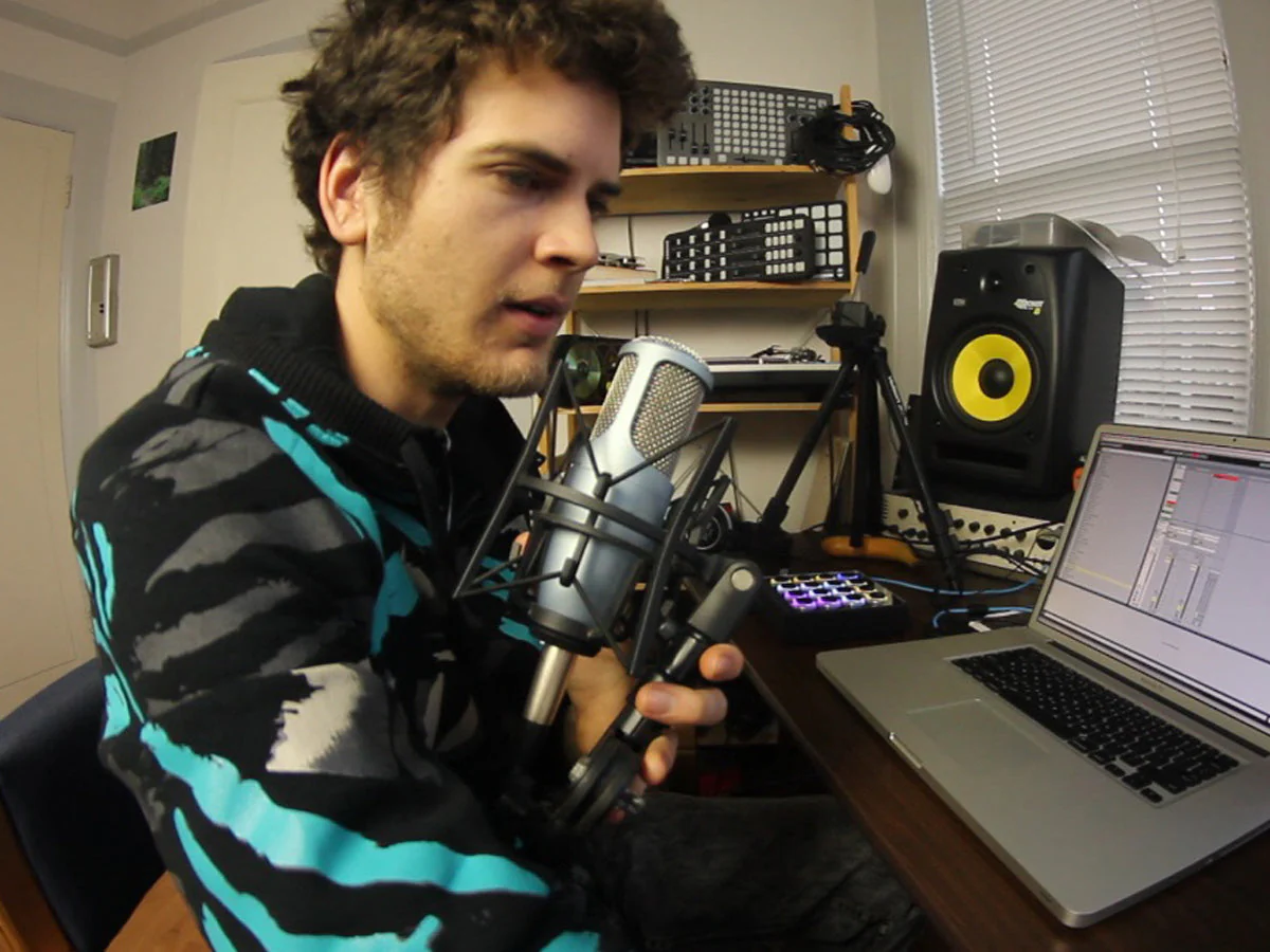 Thumbnail 5